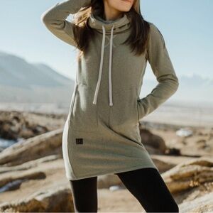 Deso Supply Velma Funnel Neck Lodan Green Fleece Dress tunic Size xs